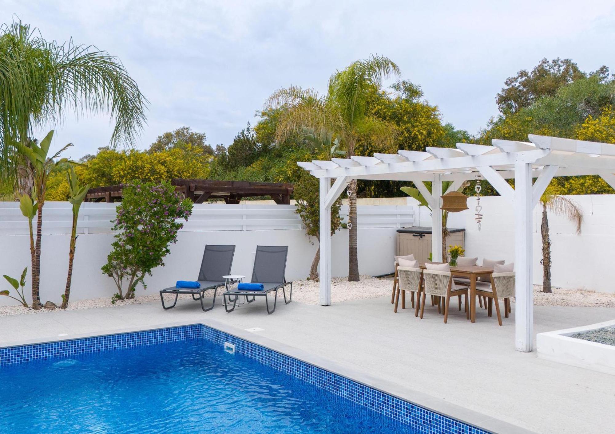 Luxvillasrentals Agia Napa Exterior foto